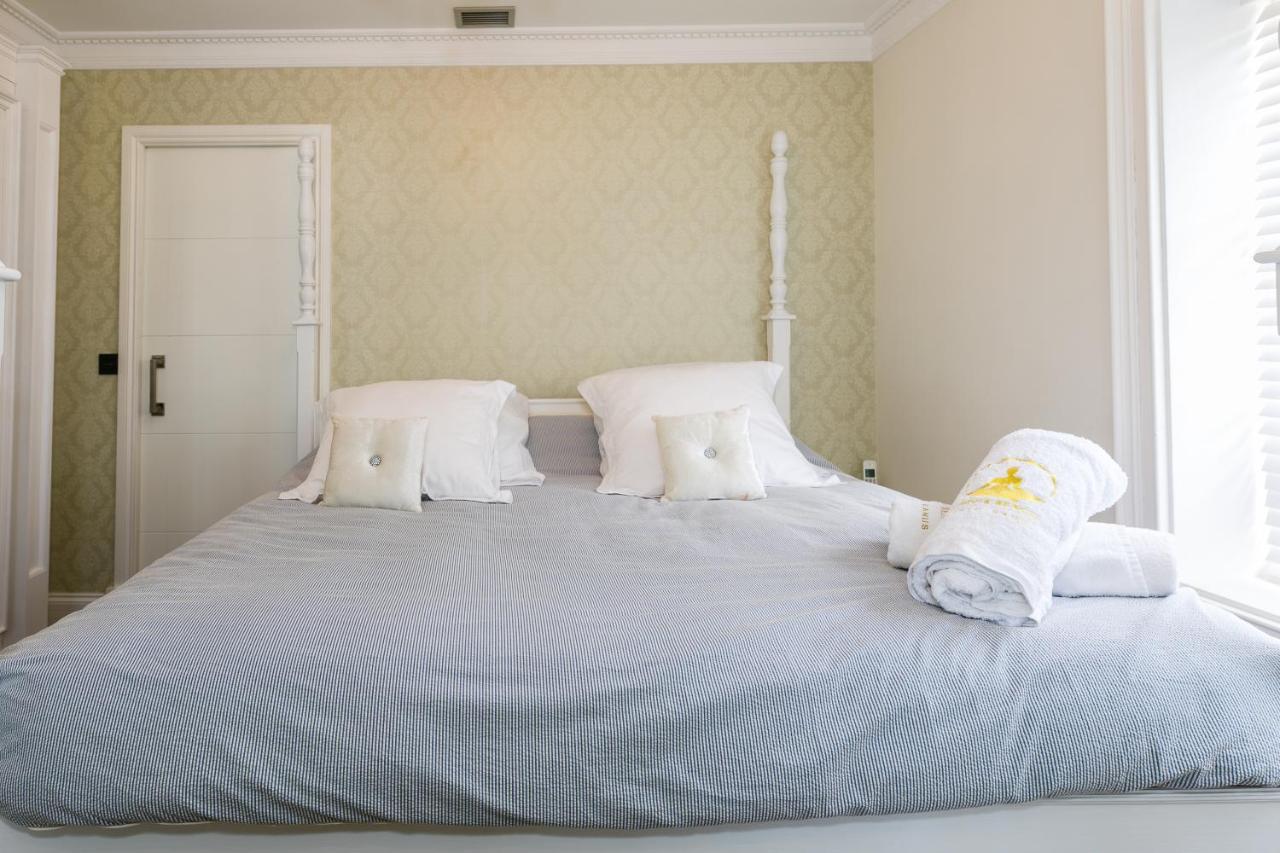 Weforyou 2 Bedrooms Penthouse At Malaga Center Bagian luar foto